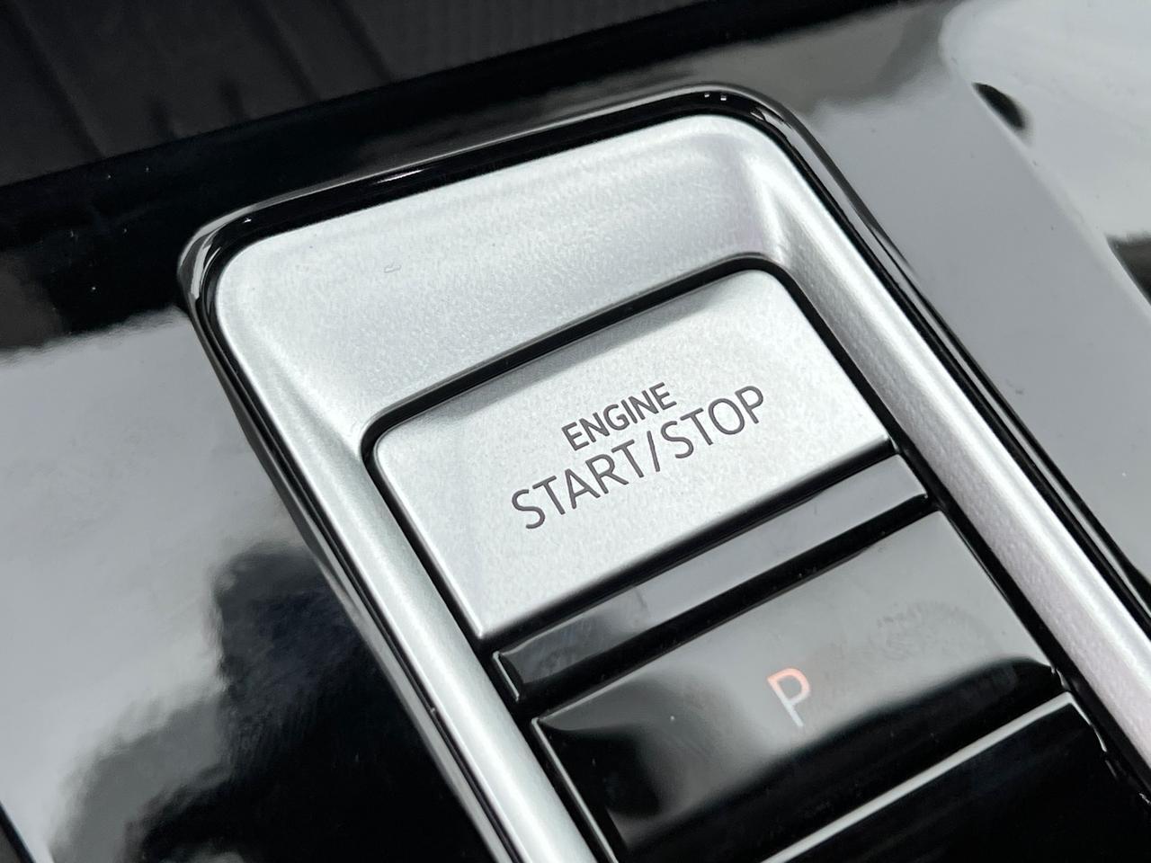 2025 Volkswagen Atlas 2.0T Peak Edition SE Hagerstown MD