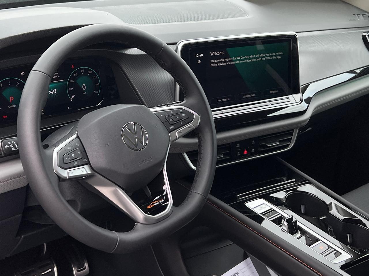 2025 Volkswagen Atlas 2.0T Peak Edition SE Hagerstown MD