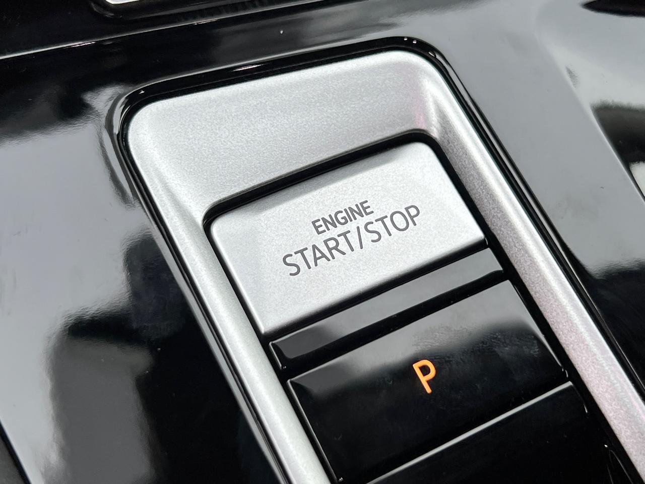 2025 Volkswagen Atlas 2.0T Peak Edition SE Hagerstown MD