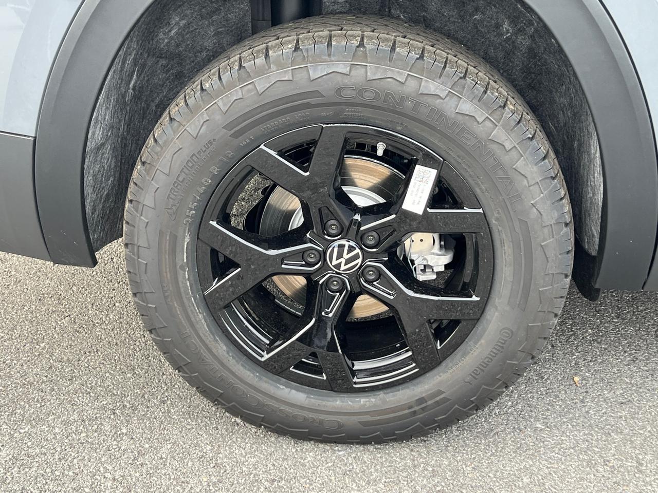 2025 Volkswagen Atlas 2.0T Peak Edition SE Hagerstown MD