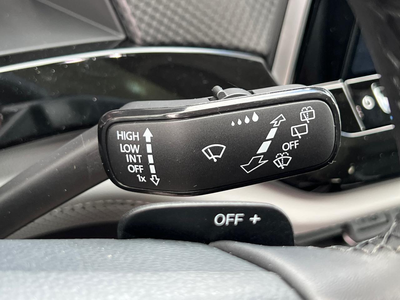 2025 Volkswagen Atlas 2.0T Peak Edition SE Hagerstown MD