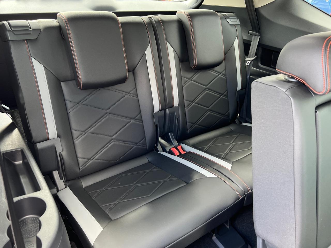 2025 Volkswagen Atlas 2.0T Peak Edition SE Hagerstown MD