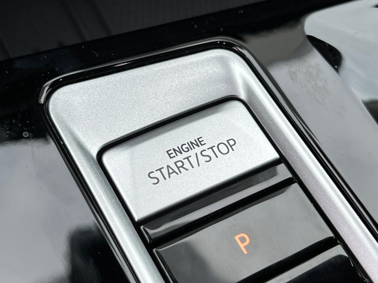 2025 Volkswagen Atlas 2.0T Peak Edition SE Hagerstown MD