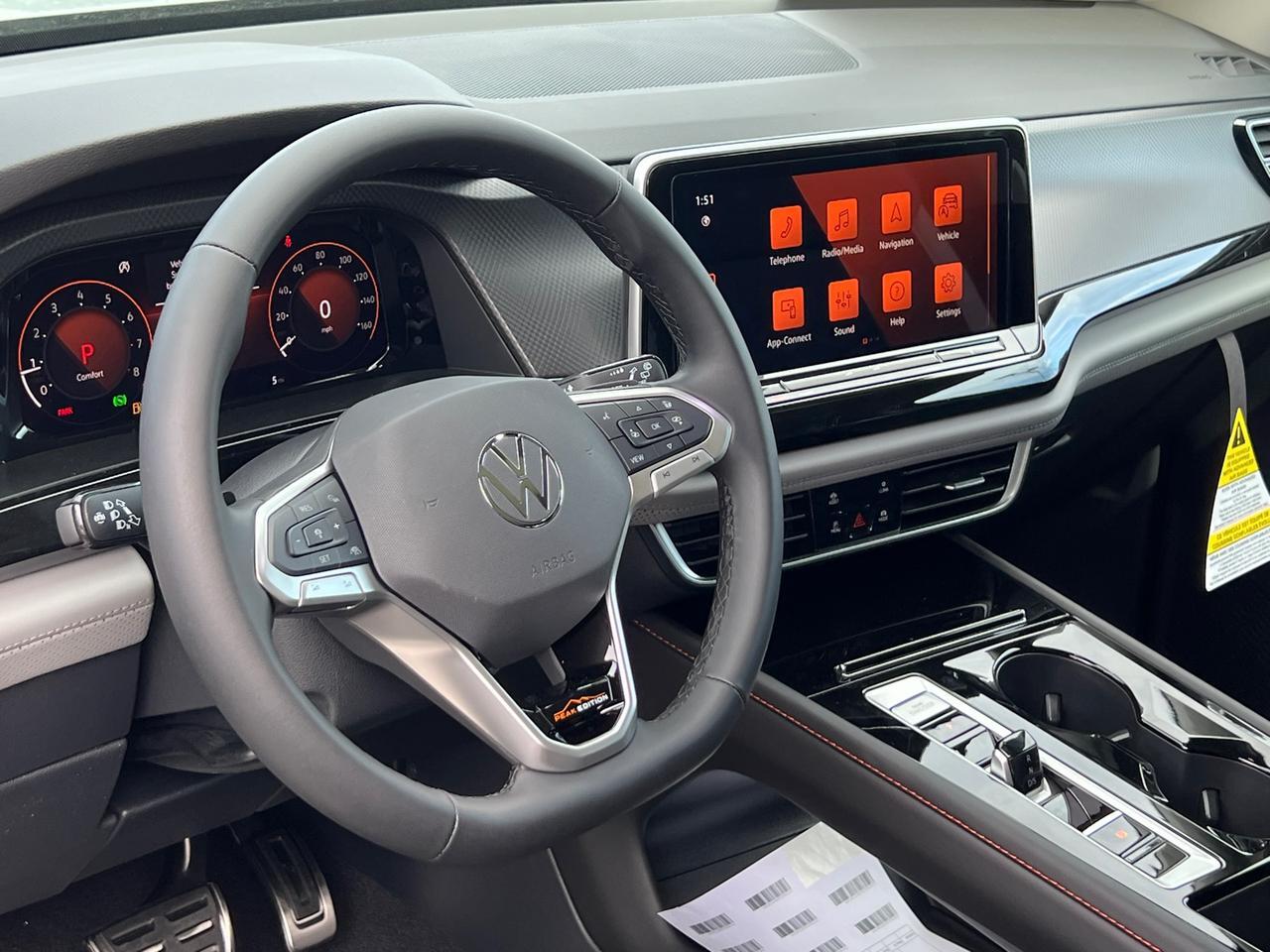 2025 Volkswagen Atlas 2.0T Peak Edition SE Hagerstown MD