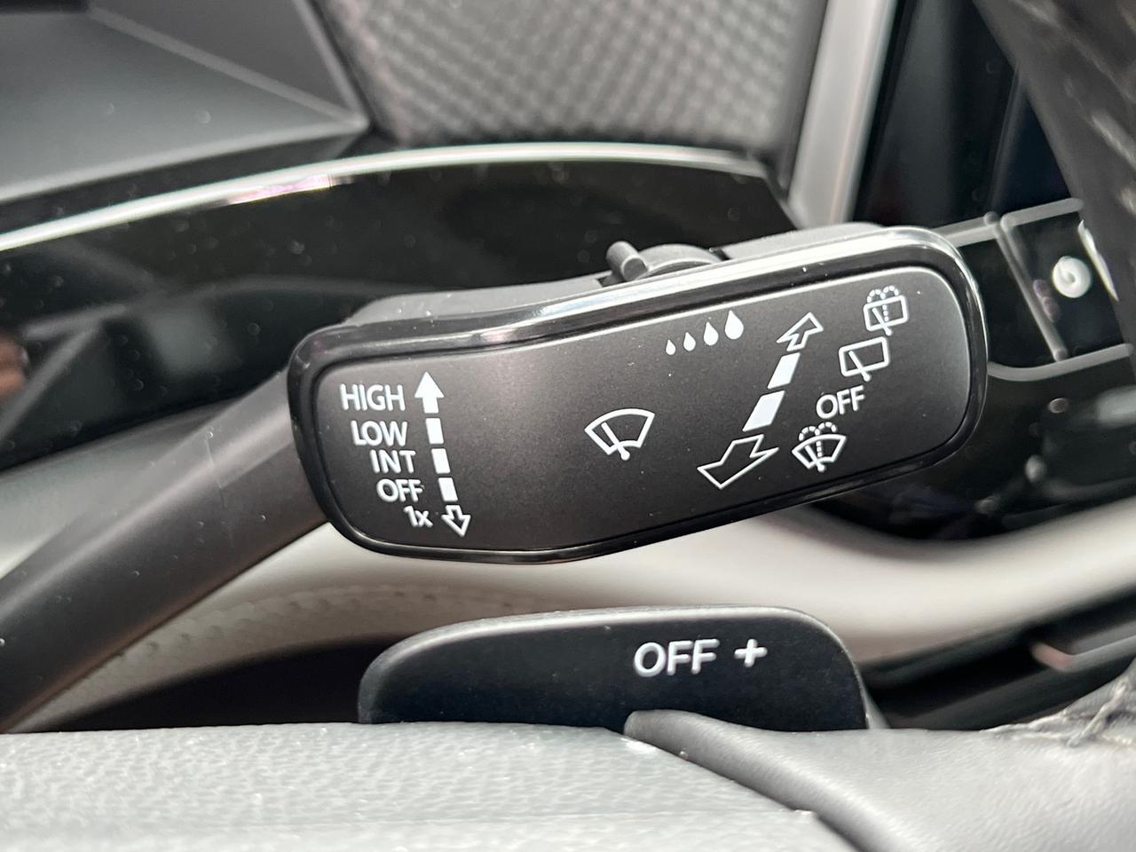 2025 Volkswagen Atlas 2.0T Peak Edition SE Hagerstown MD