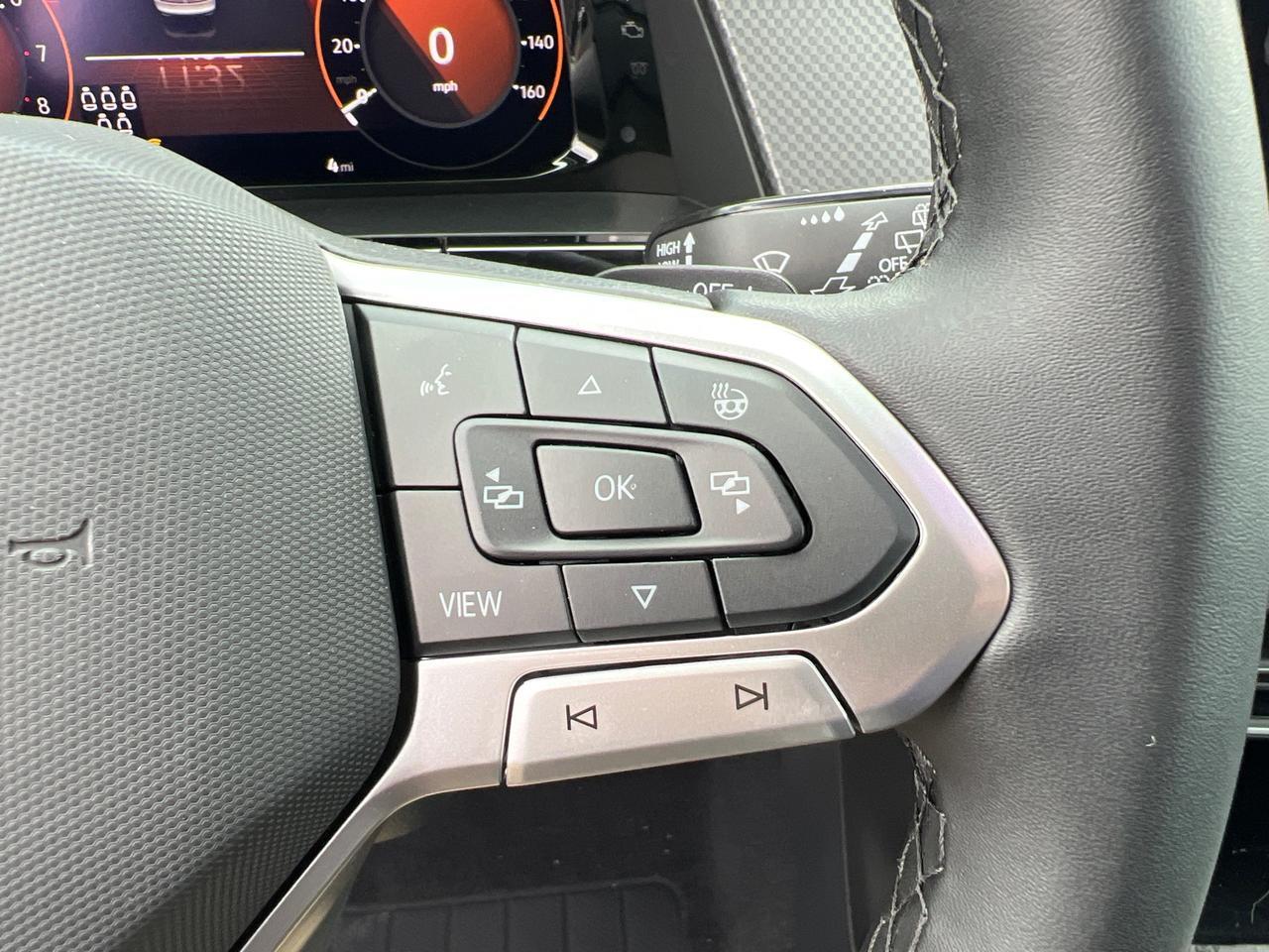 2025 Volkswagen Atlas 2.0T Peak Edition SE Hagerstown MD