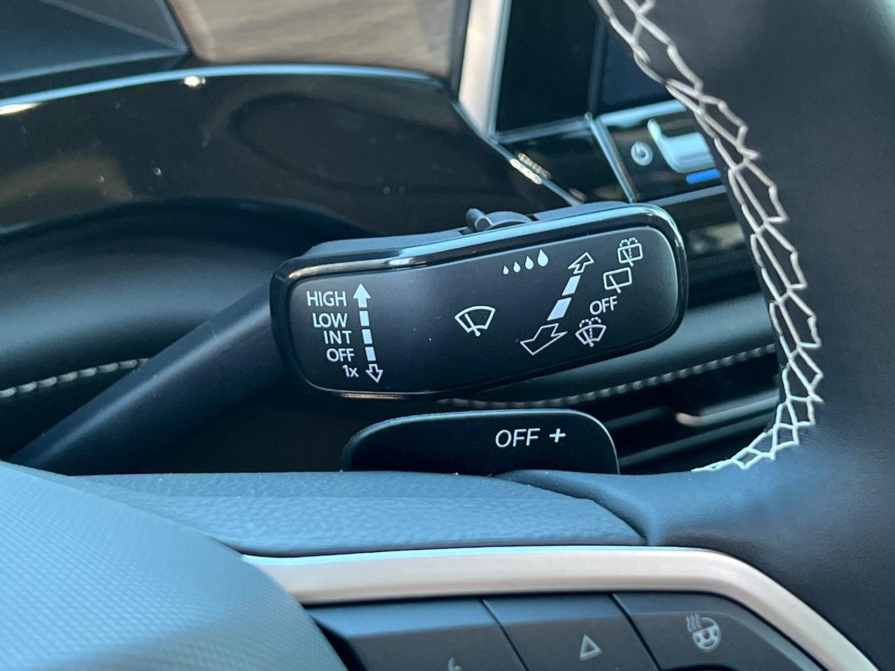 2025 Volkswagen Atlas 2.0T SE w/Technology Hagerstown MD