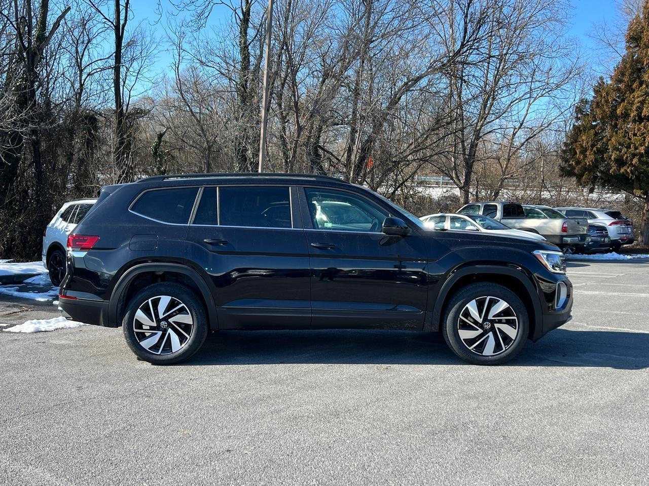 2025 Volkswagen Atlas 2.0T SE w/Technology Hagerstown MD