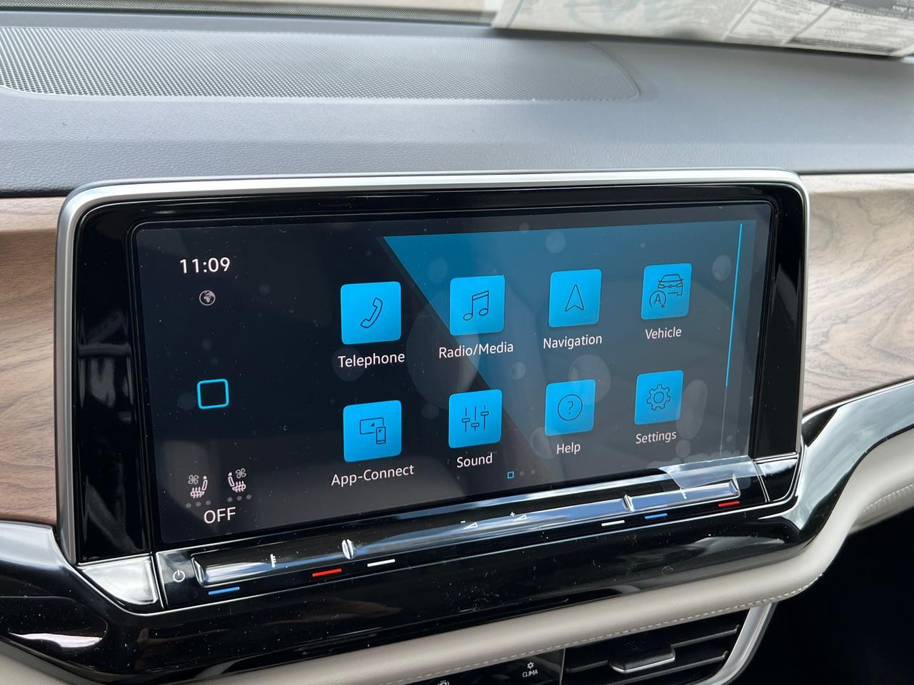 2025 Volkswagen Atlas 2.0T SE w/Technology Hagerstown MD