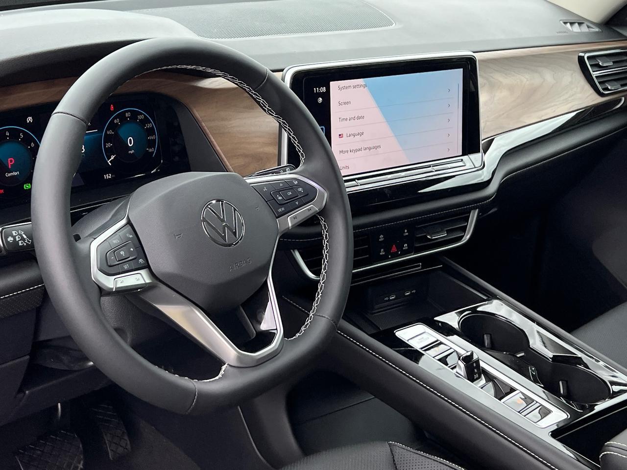 2025 Volkswagen Atlas 2.0T SE w/Technology Hagerstown MD