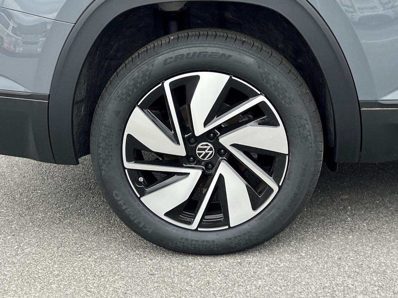 2025 Volkswagen Atlas 2.0T SE w/Technology Hagerstown MD