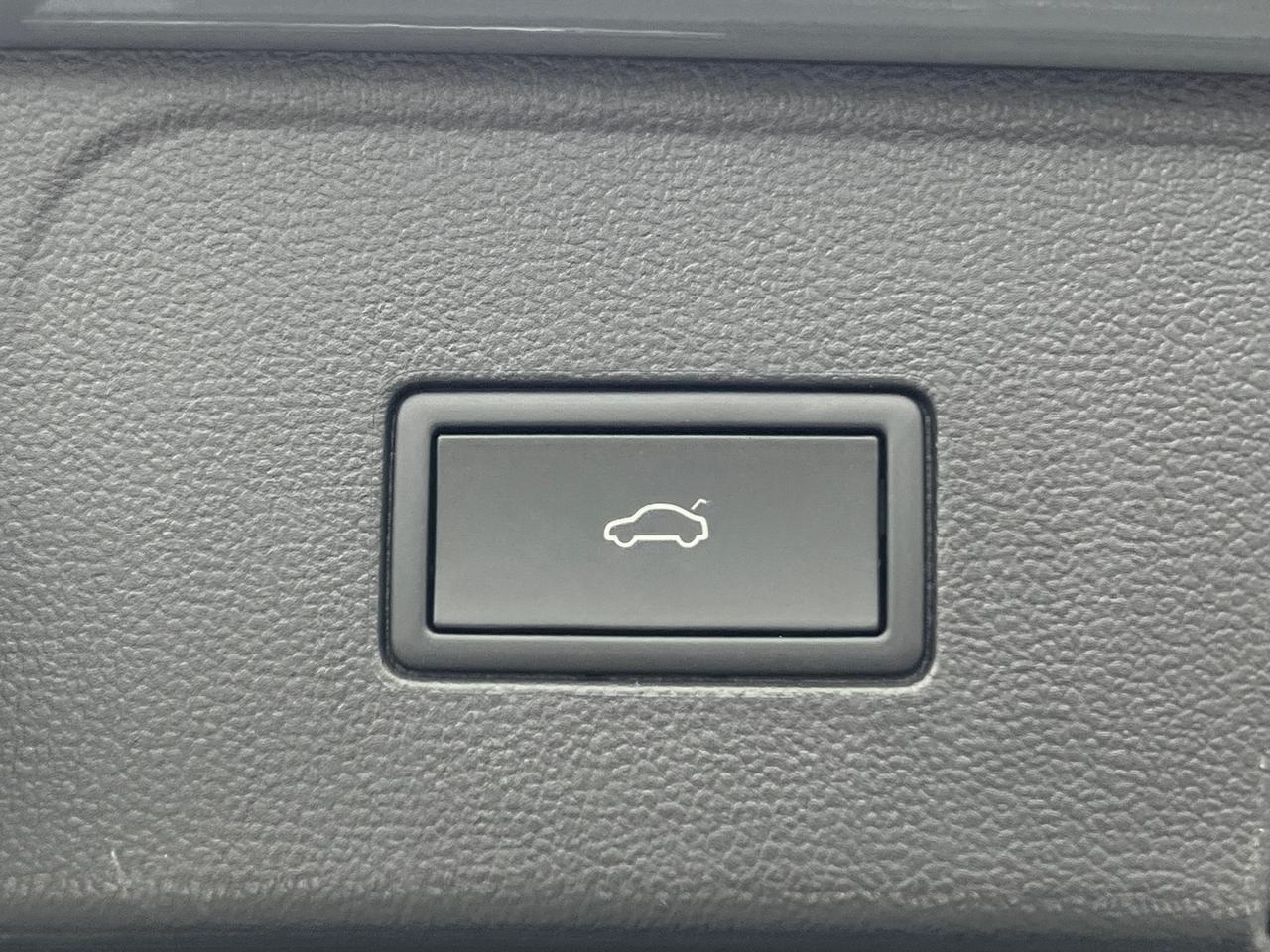 2025 Volkswagen Atlas 2.0T SE w/Technology Hagerstown MD