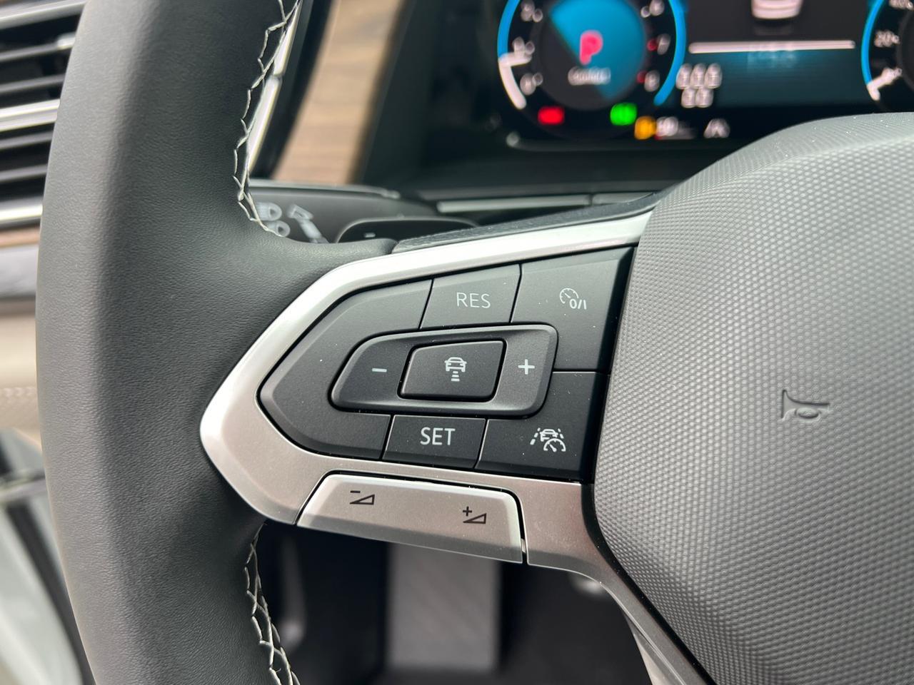 2025 Volkswagen Atlas 2.0T SE w/Technology Hagerstown MD