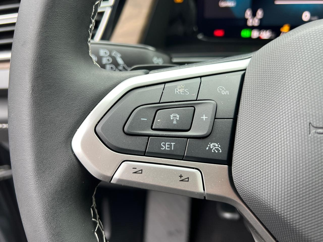 2025 Volkswagen Atlas 2.0T SE w/Technology Hagerstown MD