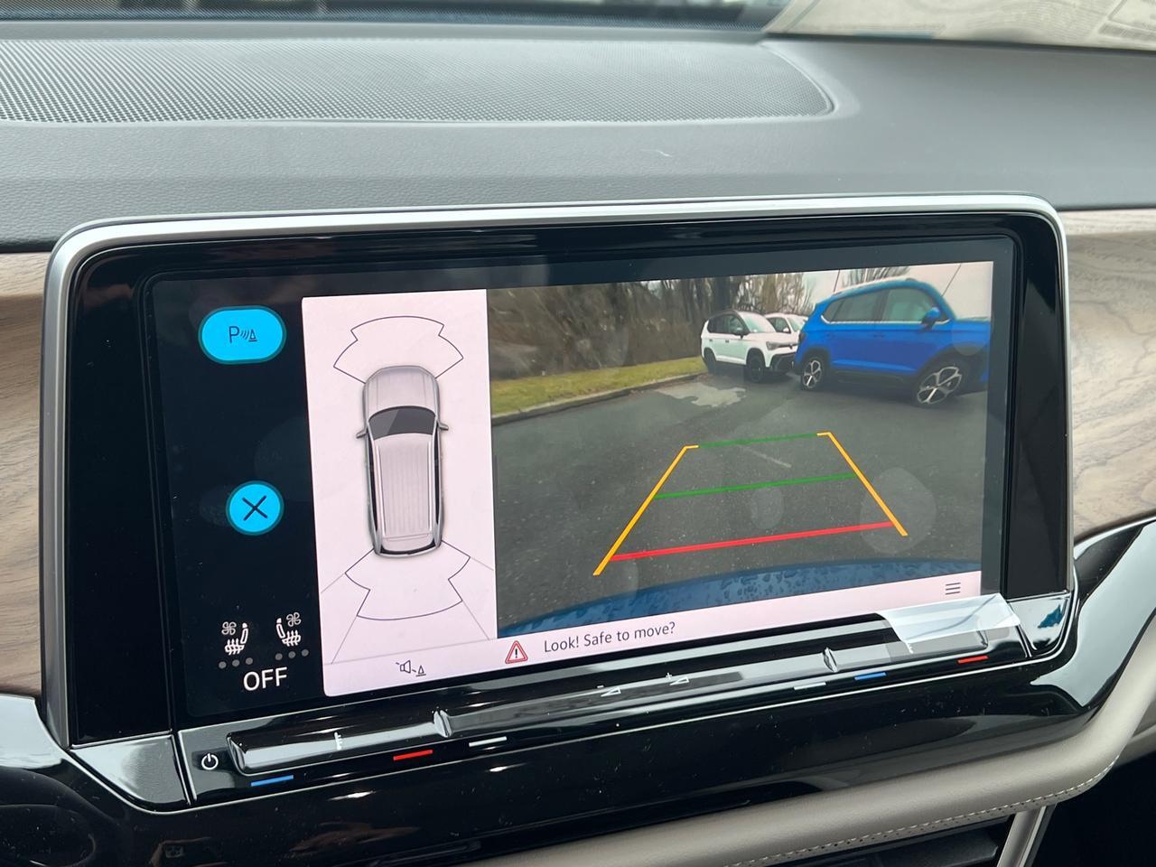 2025 Volkswagen Atlas 2.0T SE w/Technology Hagerstown MD