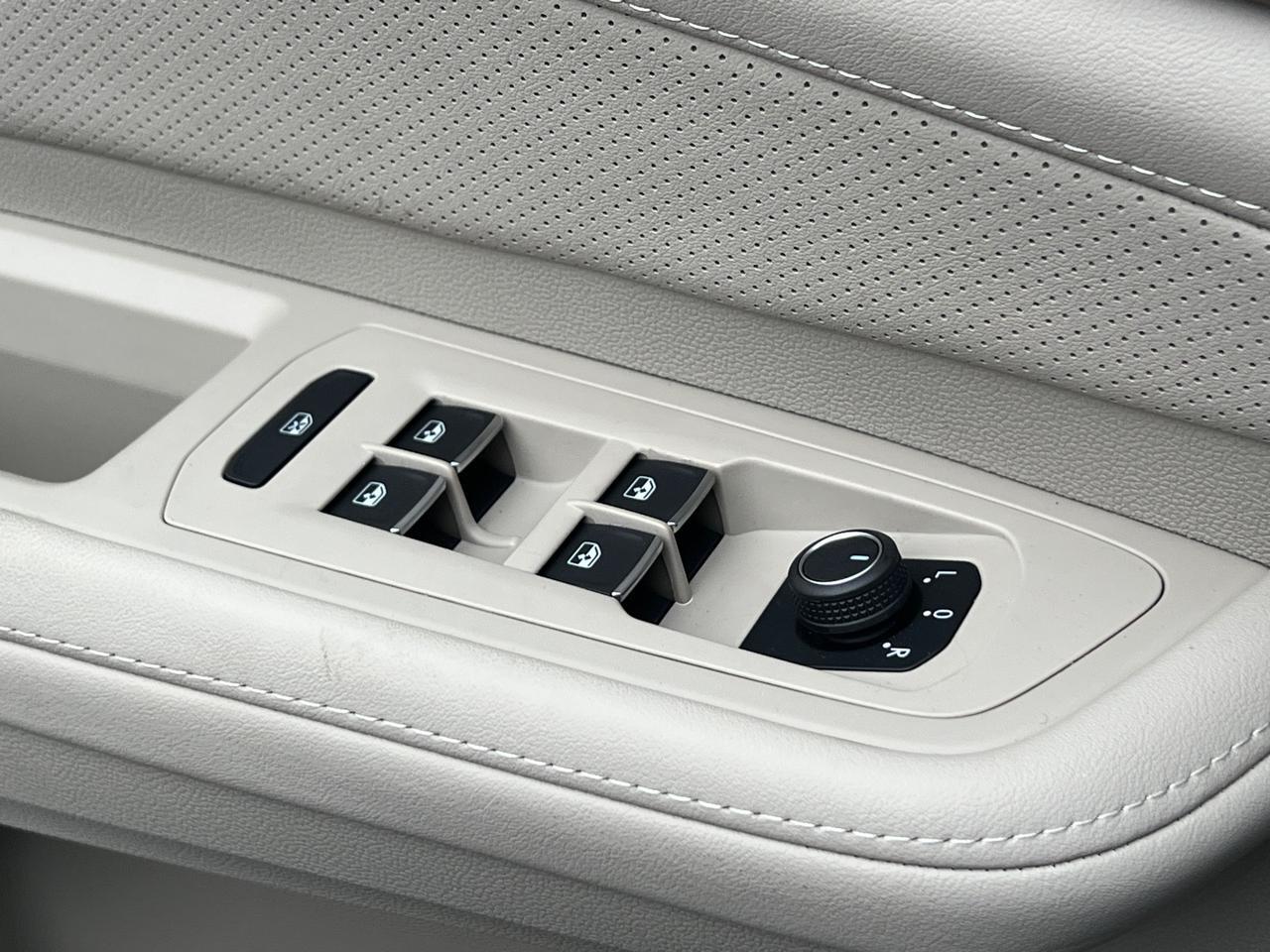 2025 Volkswagen Atlas 2.0T SE w/Technology Hagerstown MD