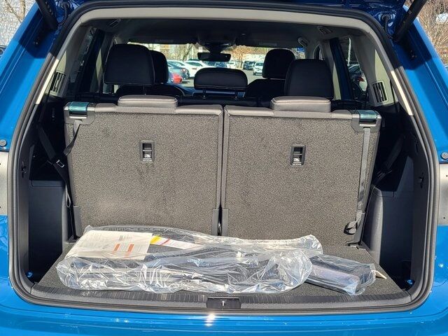 2025 Volkswagen Atlas 2.0T SE w/Technology Springfield VA