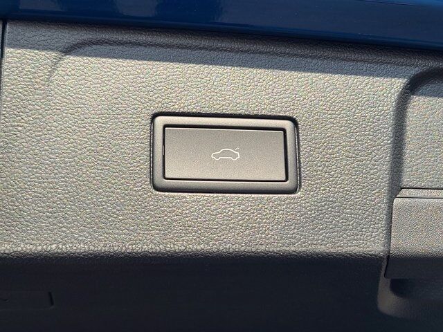 2025 Volkswagen Atlas 2.0T SE w/Technology Springfield VA