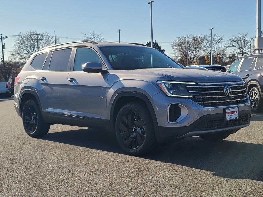 2025 Volkswagen Atlas 2.0T SE w/Technology