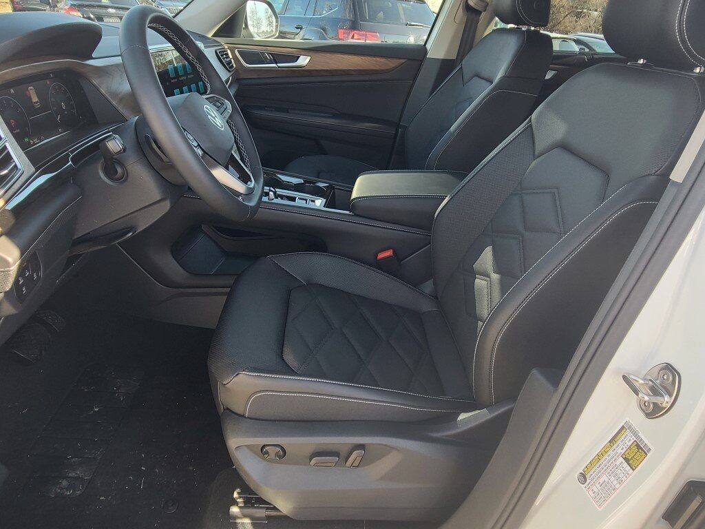 2025 Volkswagen Atlas 2.0T SE w/Technology Springfield VA