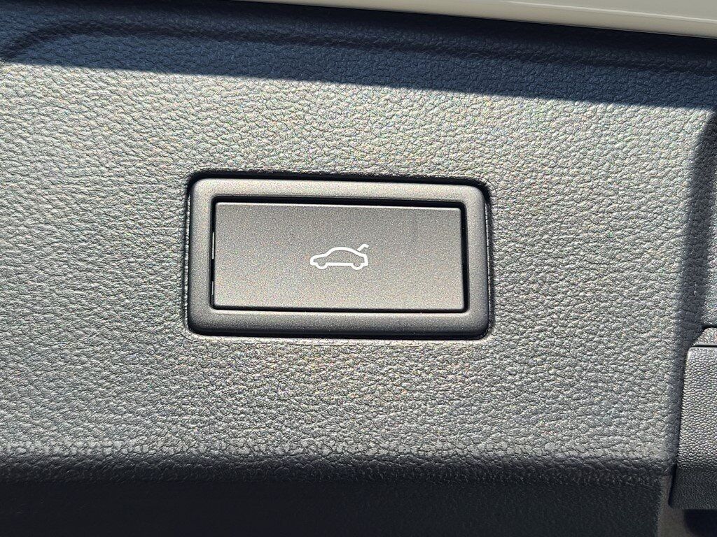 2025 Volkswagen Atlas 2.0T SE w/Technology Springfield VA