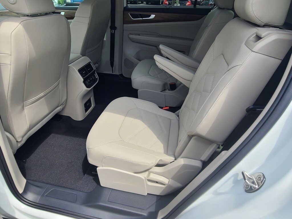 2025 Volkswagen Atlas 2.0T SE w/Technology Springfield VA