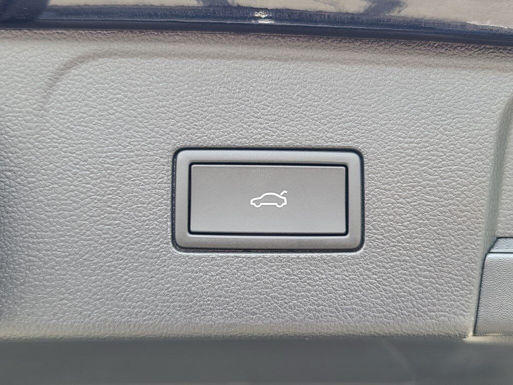 2025 Volkswagen Atlas 2.0T SE w/Technology Springfield VA