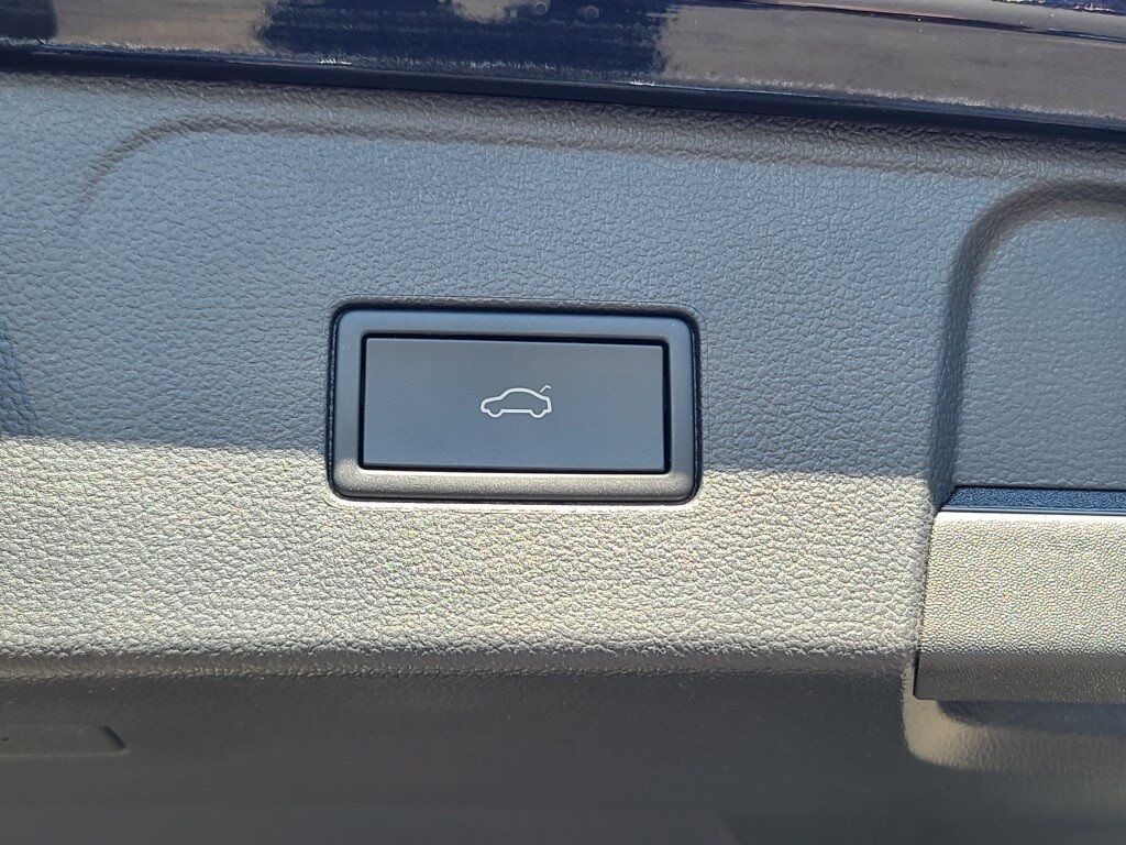 2025 Volkswagen Atlas 2.0T SE w/Technology Springfield VA