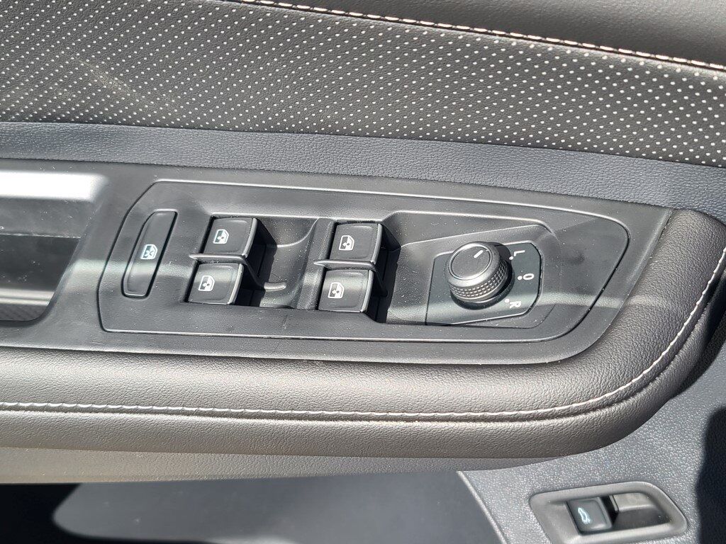 2025 Volkswagen Atlas 2.0T SE w/Technology Springfield VA