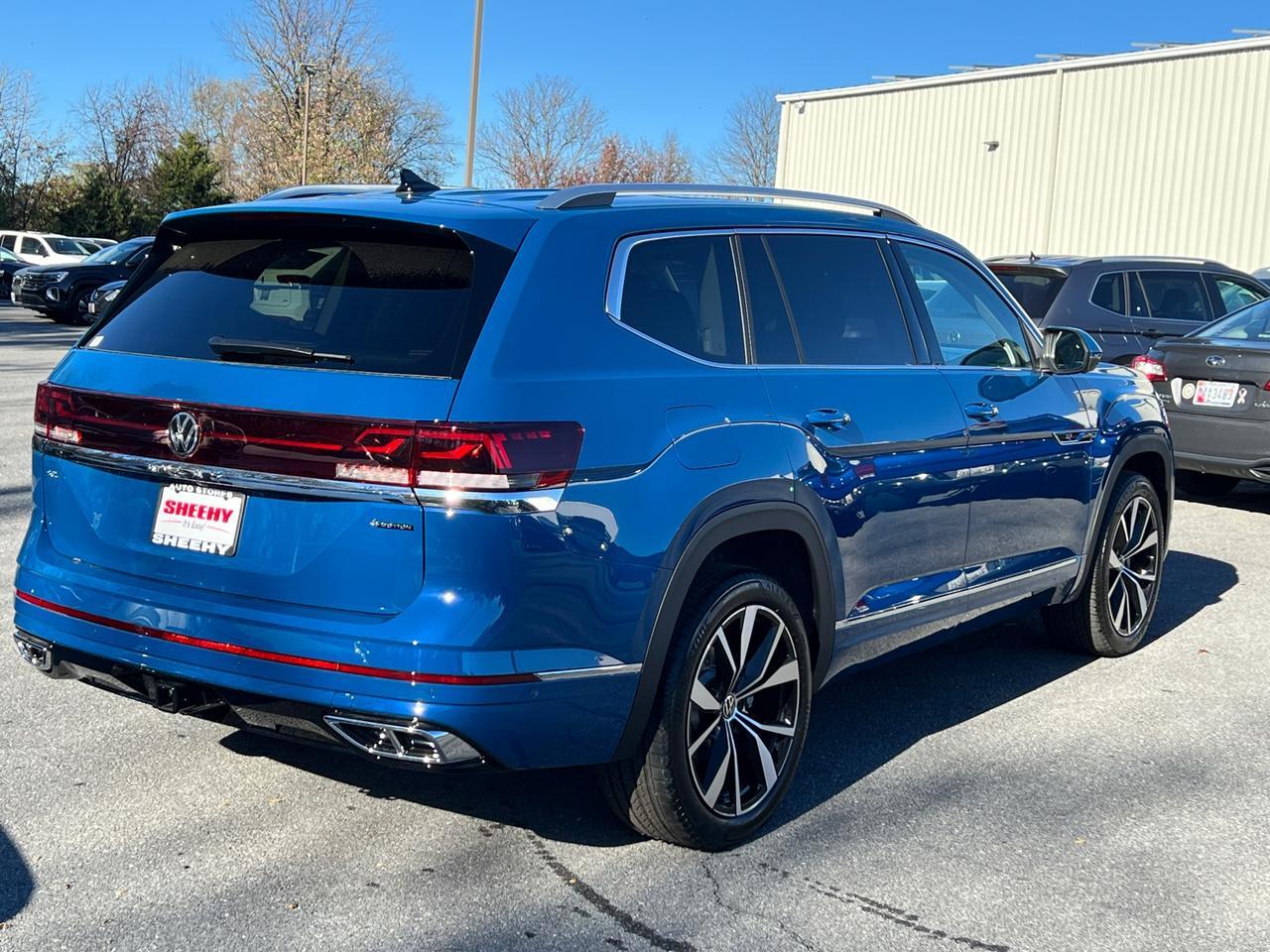 2025 Volkswagen Atlas 2.0T SEL Premium R-Line Hagerstown MD