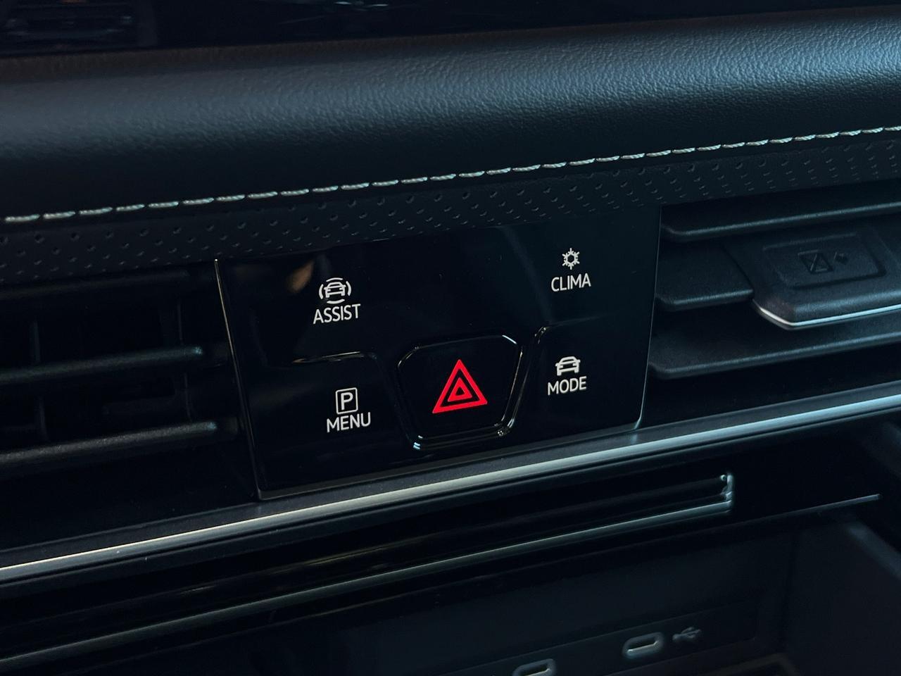 2025 Volkswagen Atlas 2.0T SEL Premium R-Line Hagerstown MD