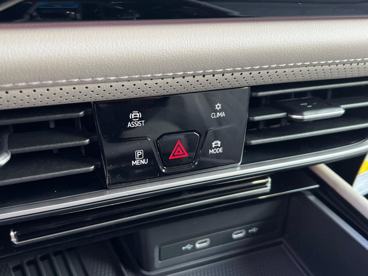 2025 Volkswagen Atlas 2.0T SEL Premium R-Line Hagerstown MD