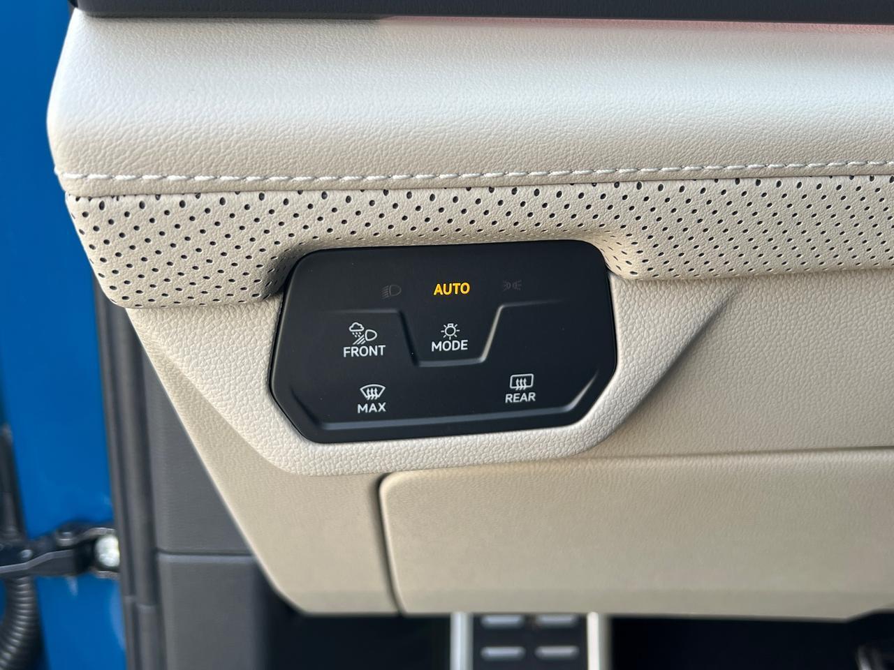 2025 Volkswagen Atlas 2.0T SEL Premium R-Line Hagerstown MD