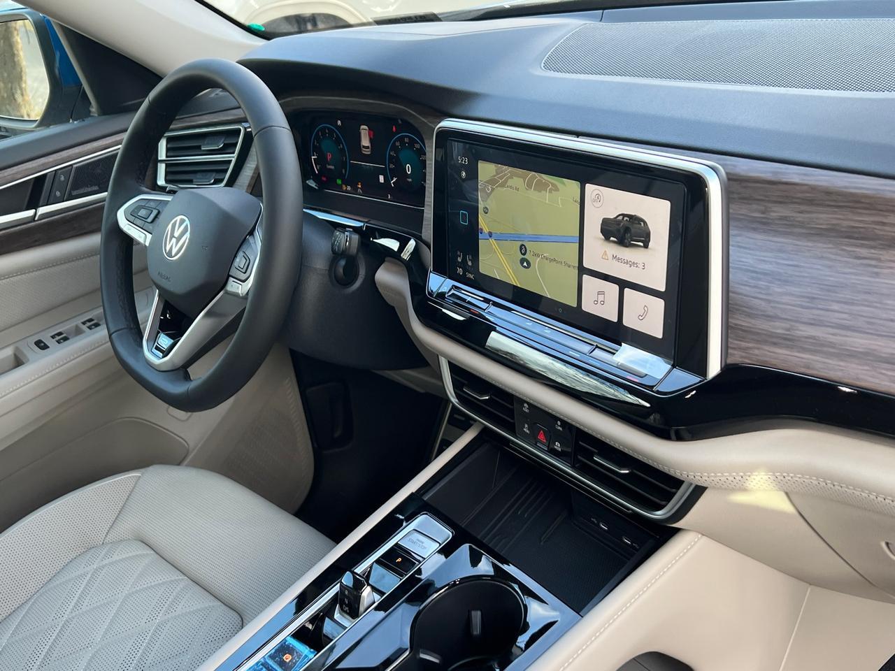 2025 Volkswagen Atlas 2.0T SEL Premium R-Line Hagerstown MD