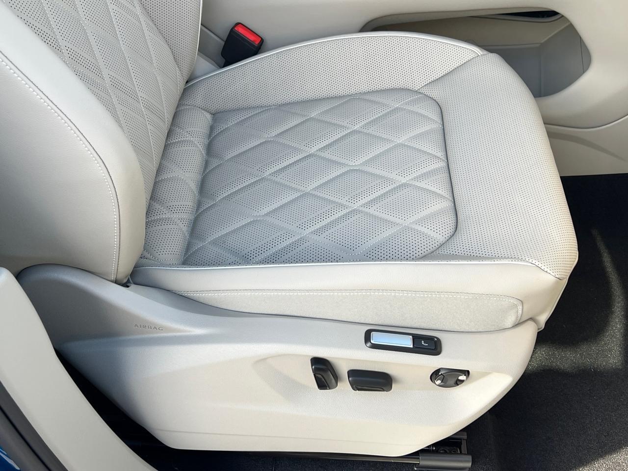 2025 Volkswagen Atlas 2.0T SEL Premium R-Line Hagerstown MD