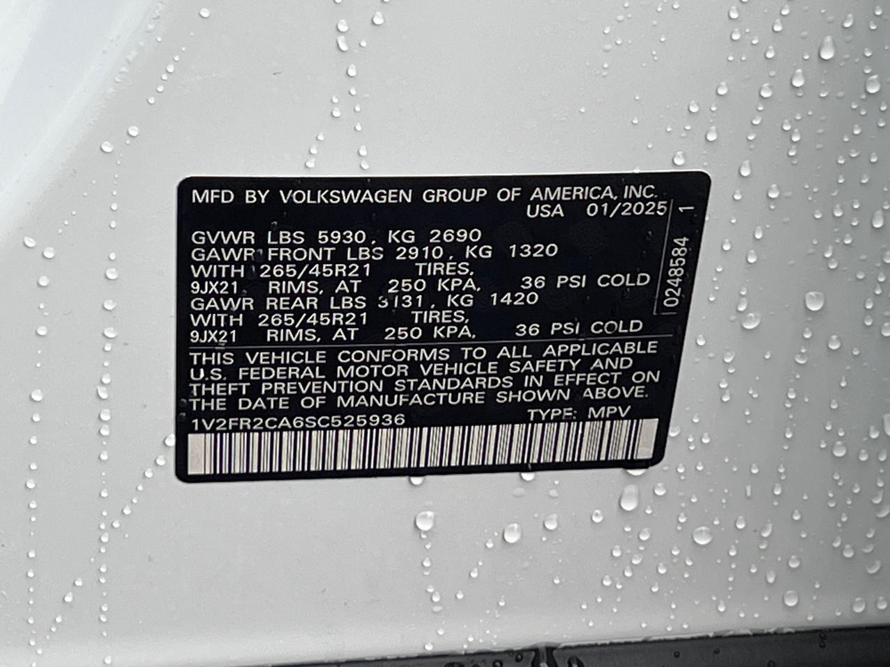 2025 Volkswagen Atlas 2.0T SEL Premium R-Line Hagerstown MD