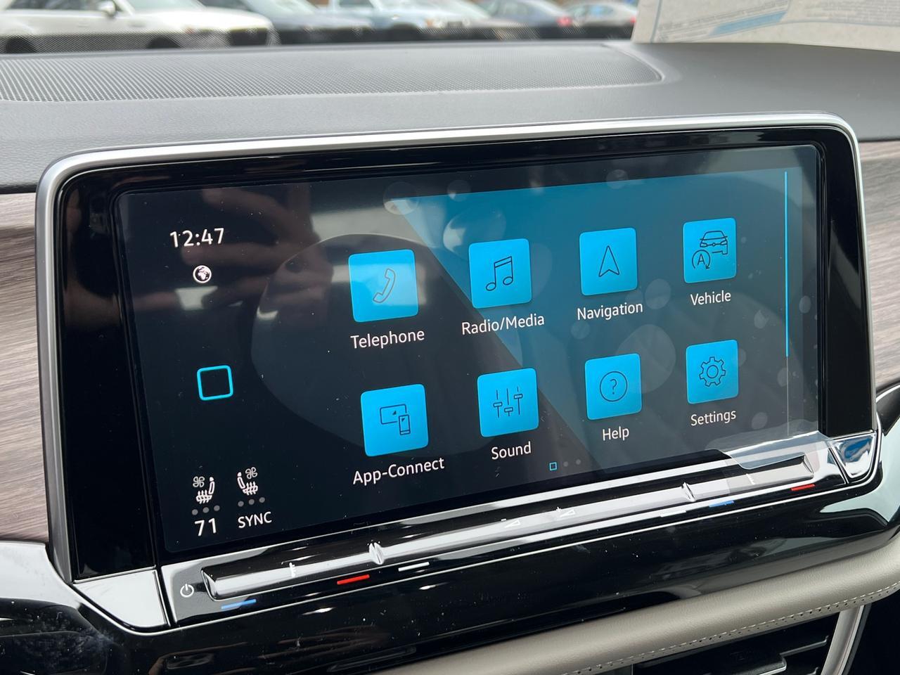 2025 Volkswagen Atlas 2.0T SEL Premium R-Line Hagerstown MD