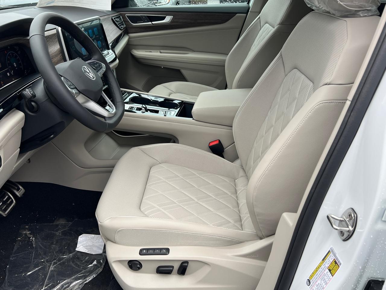 2025 Volkswagen Atlas 2.0T SEL Premium R-Line Hagerstown MD