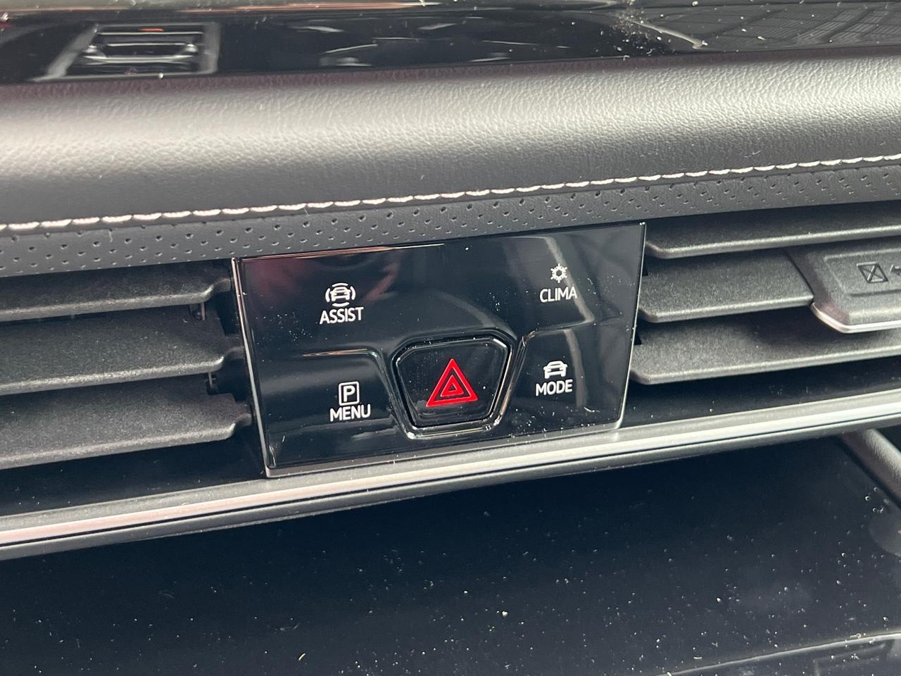 2025 Volkswagen Atlas 2.0T SEL Premium R-Line Hagerstown MD