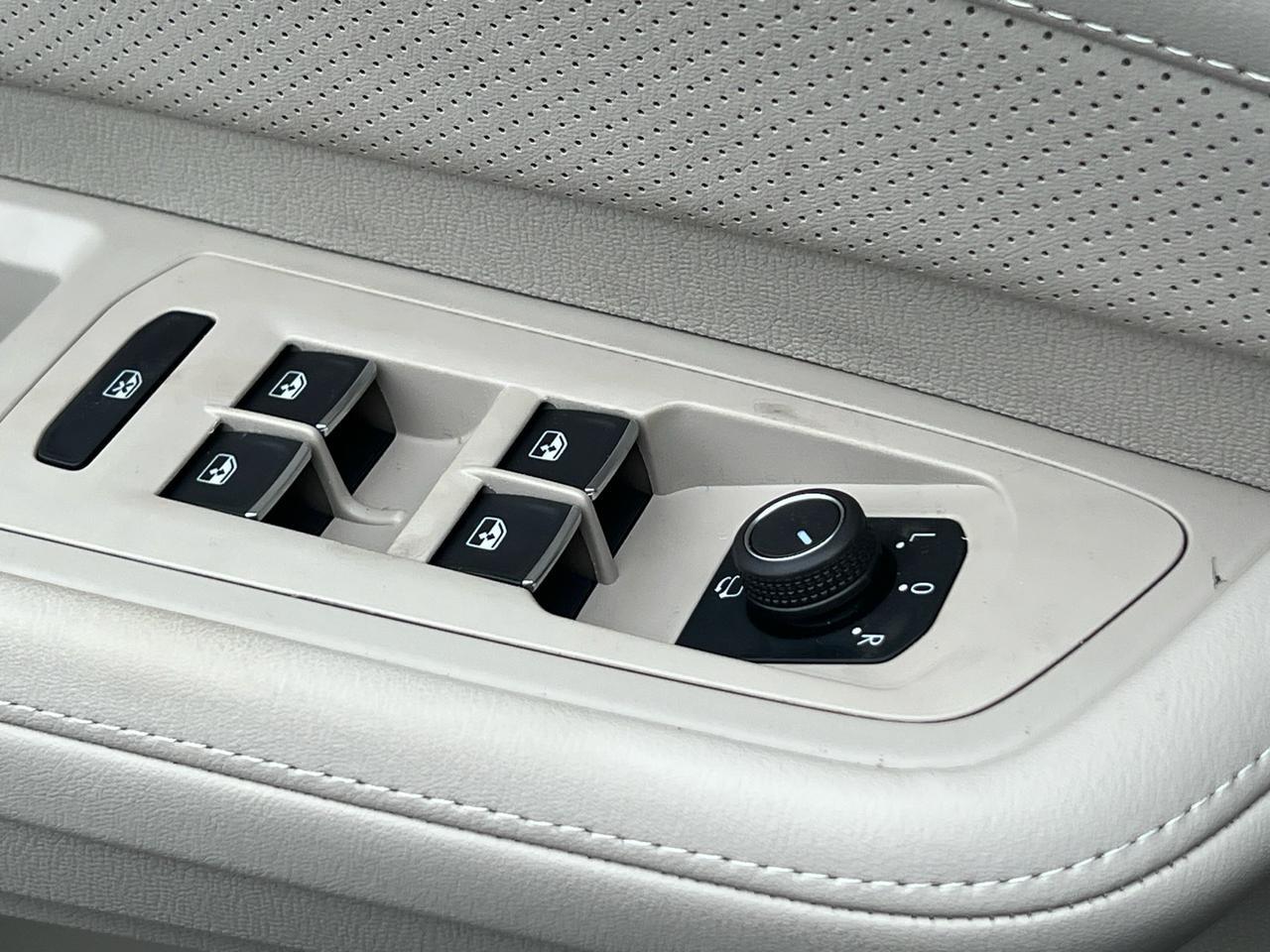 2025 Volkswagen Atlas 2.0T SEL Premium R-Line Hagerstown MD