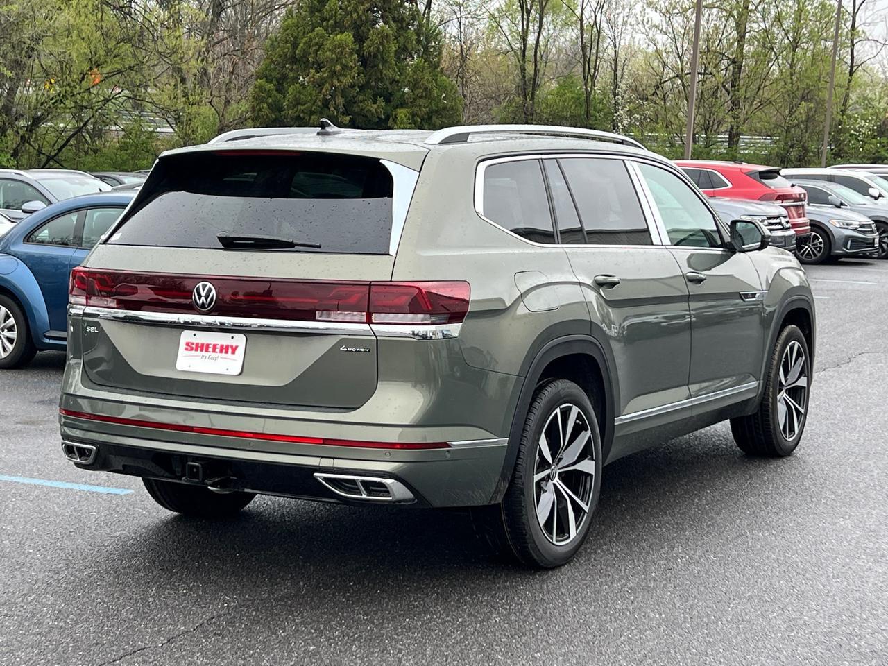 2025 Volkswagen Atlas 2.0T SEL Premium R-Line Hagerstown MD