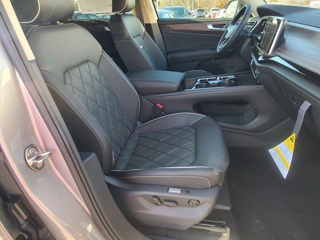 2025 Volkswagen Atlas 2.0T SEL Premium R-Line Springfield VA