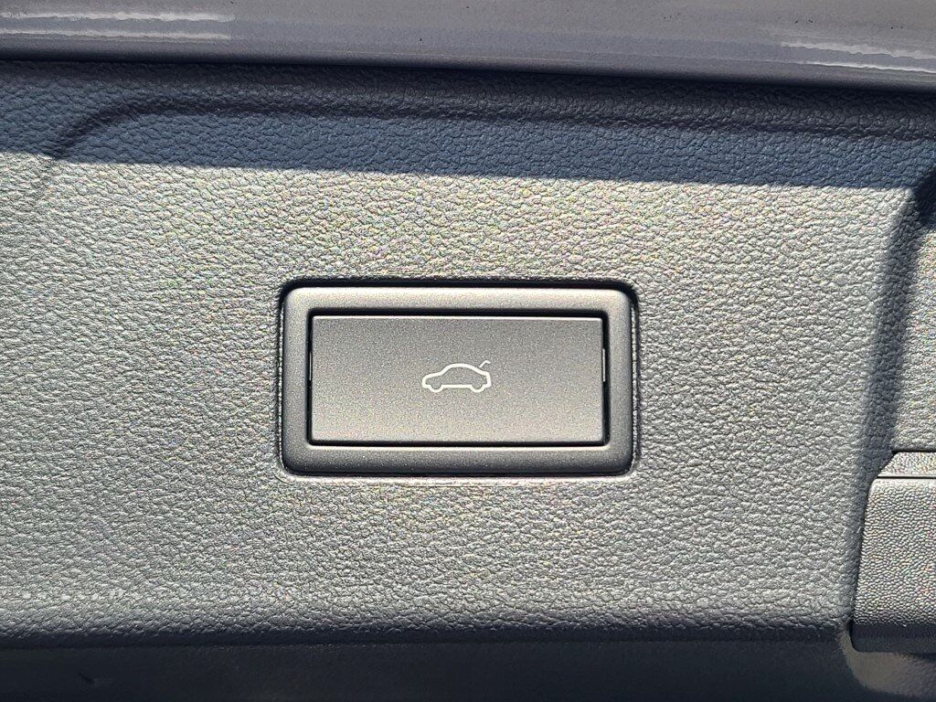 2025 Volkswagen Atlas 2.0T SEL Premium R-Line Springfield VA