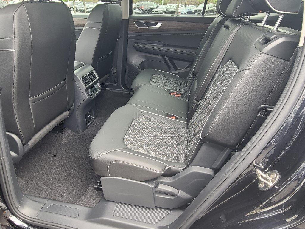 2025 Volkswagen Atlas 2.0T SEL Premium R-Line Springfield VA