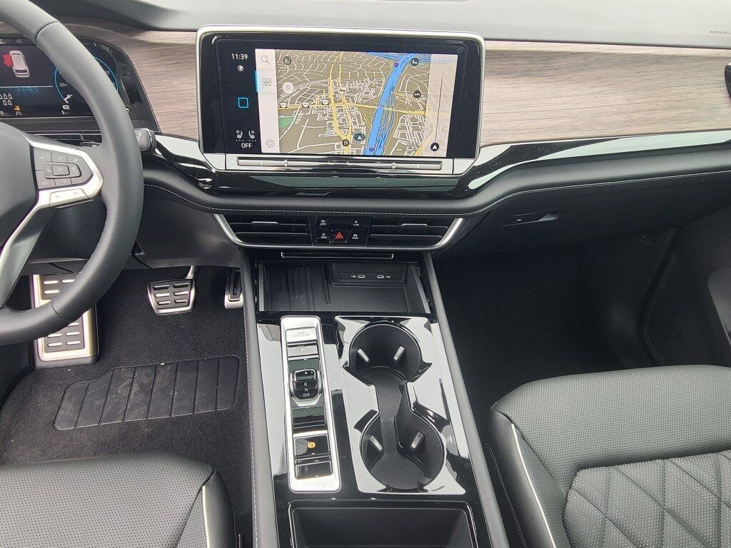 2025 Volkswagen Atlas 2.0T SEL Premium R-Line Springfield VA