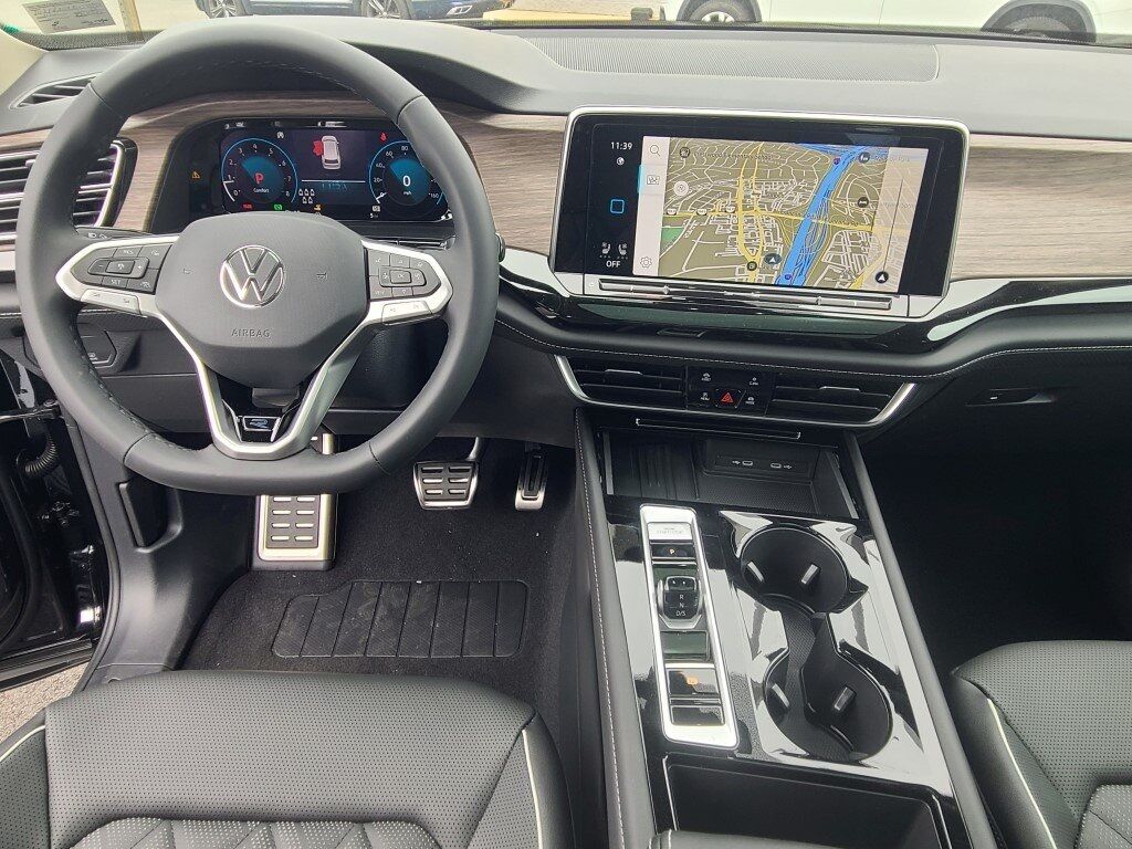 2025 Volkswagen Atlas 2.0T SEL Premium R-Line Springfield VA