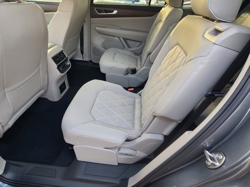 2025 Volkswagen Atlas 2.0T SEL Premium R-Line Springfield VA