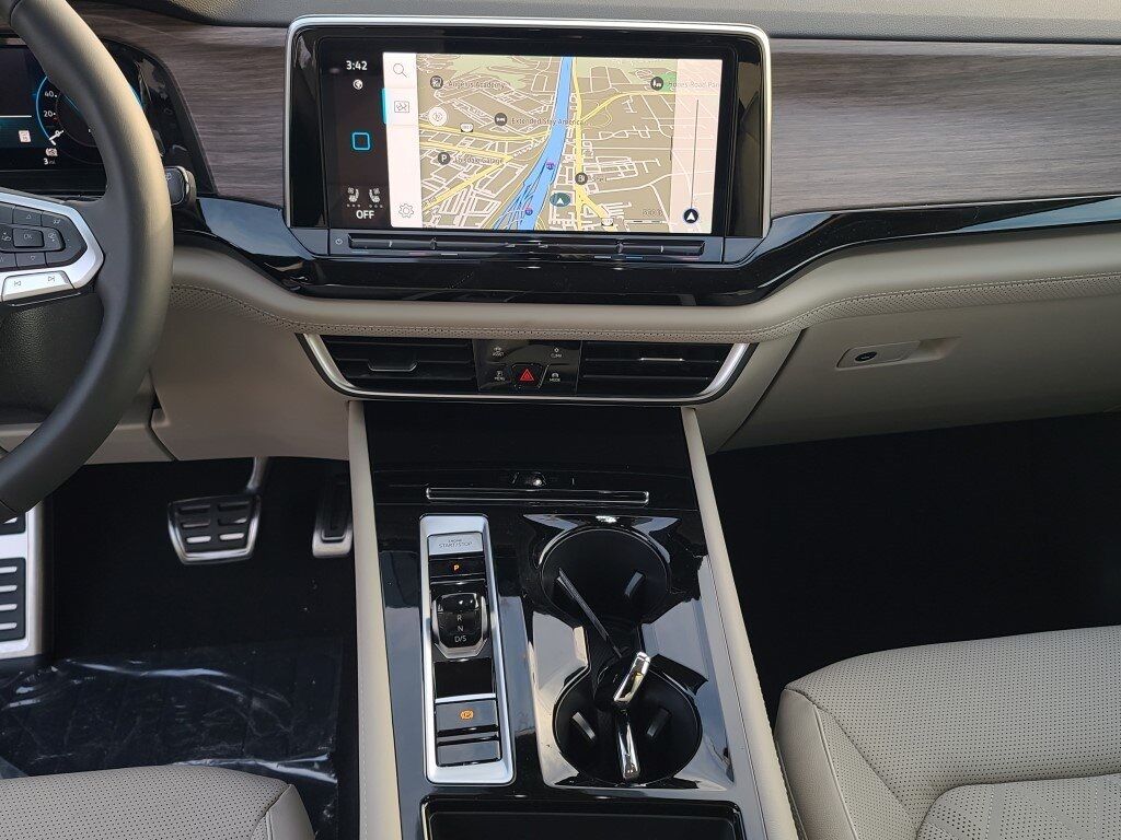 2025 Volkswagen Atlas 2.0T SEL Premium R-Line Springfield VA