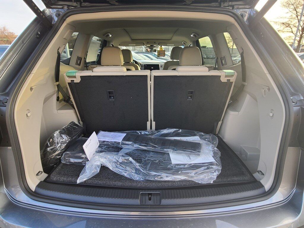 2025 Volkswagen Atlas 2.0T SEL Premium R-Line Springfield VA