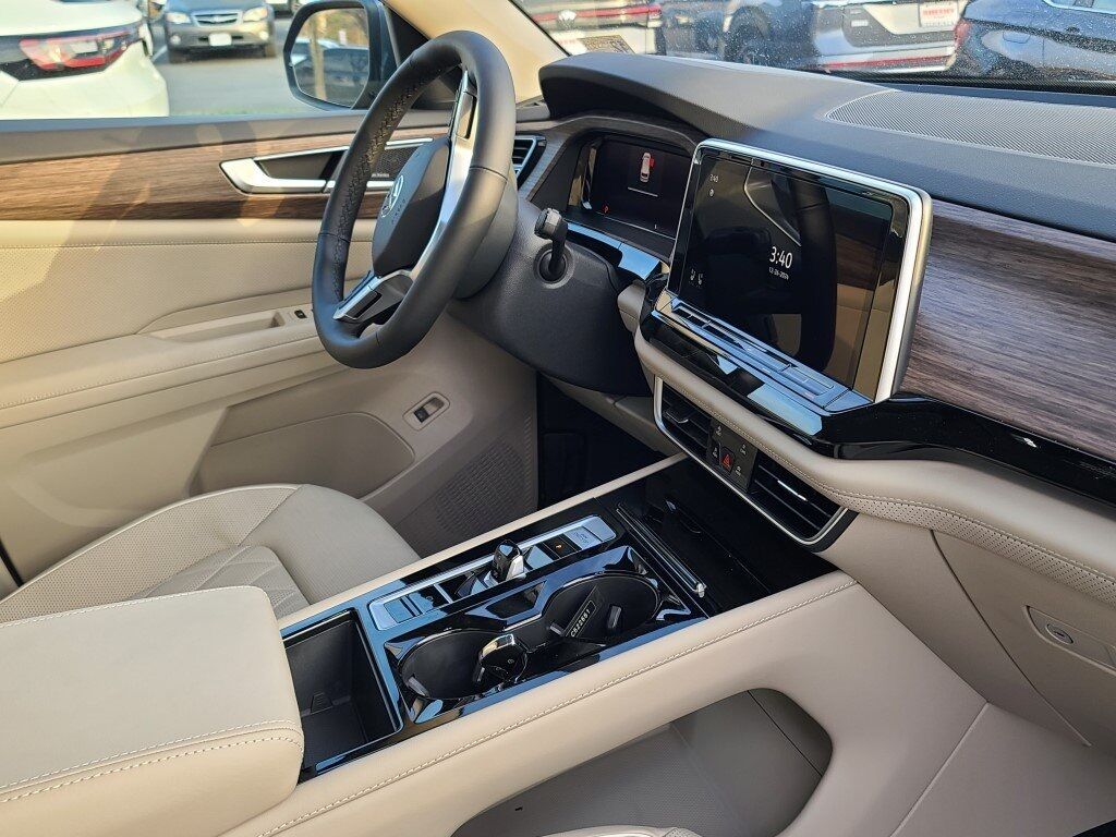 2025 Volkswagen Atlas 2.0T SEL Premium R-Line Springfield VA